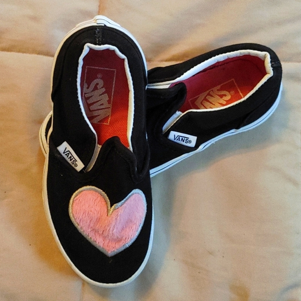 Girls shoes